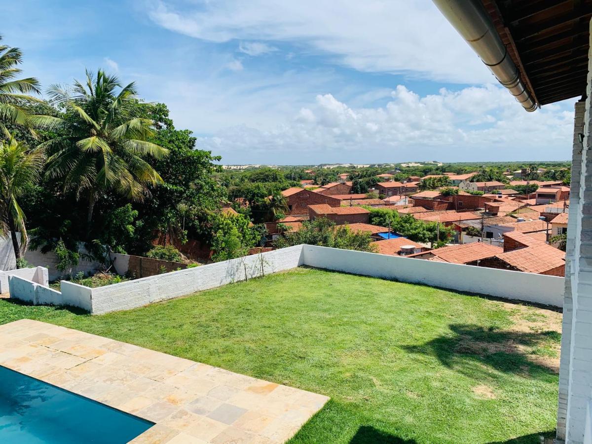 Morro Branco Suites - Hospedaria Morro Branco 베베리베 외부 사진