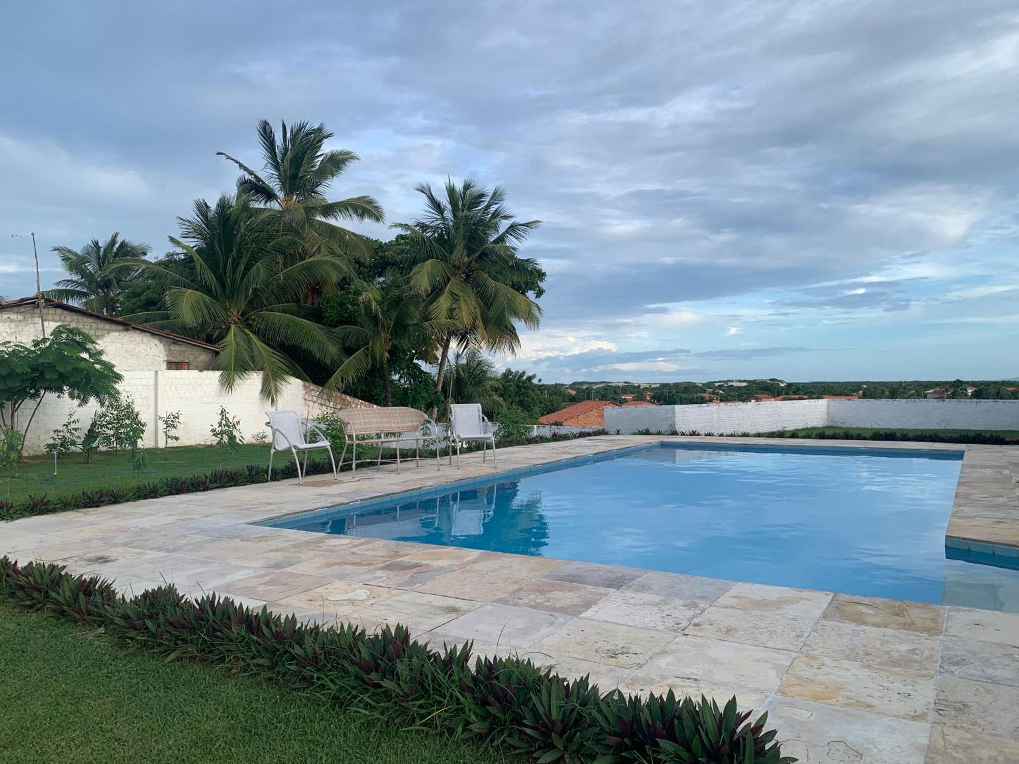 Morro Branco Suites - Hospedaria Morro Branco 베베리베 외부 사진